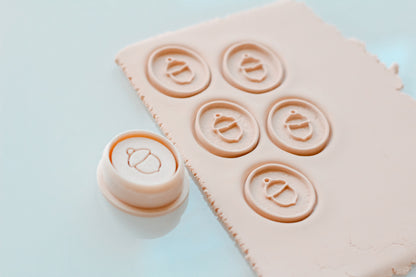 Full Press Acorn Clay Cutter