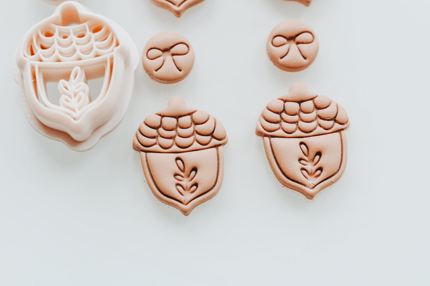 Addy Acorn &amp; Bow Autumn Set Clay Cutter