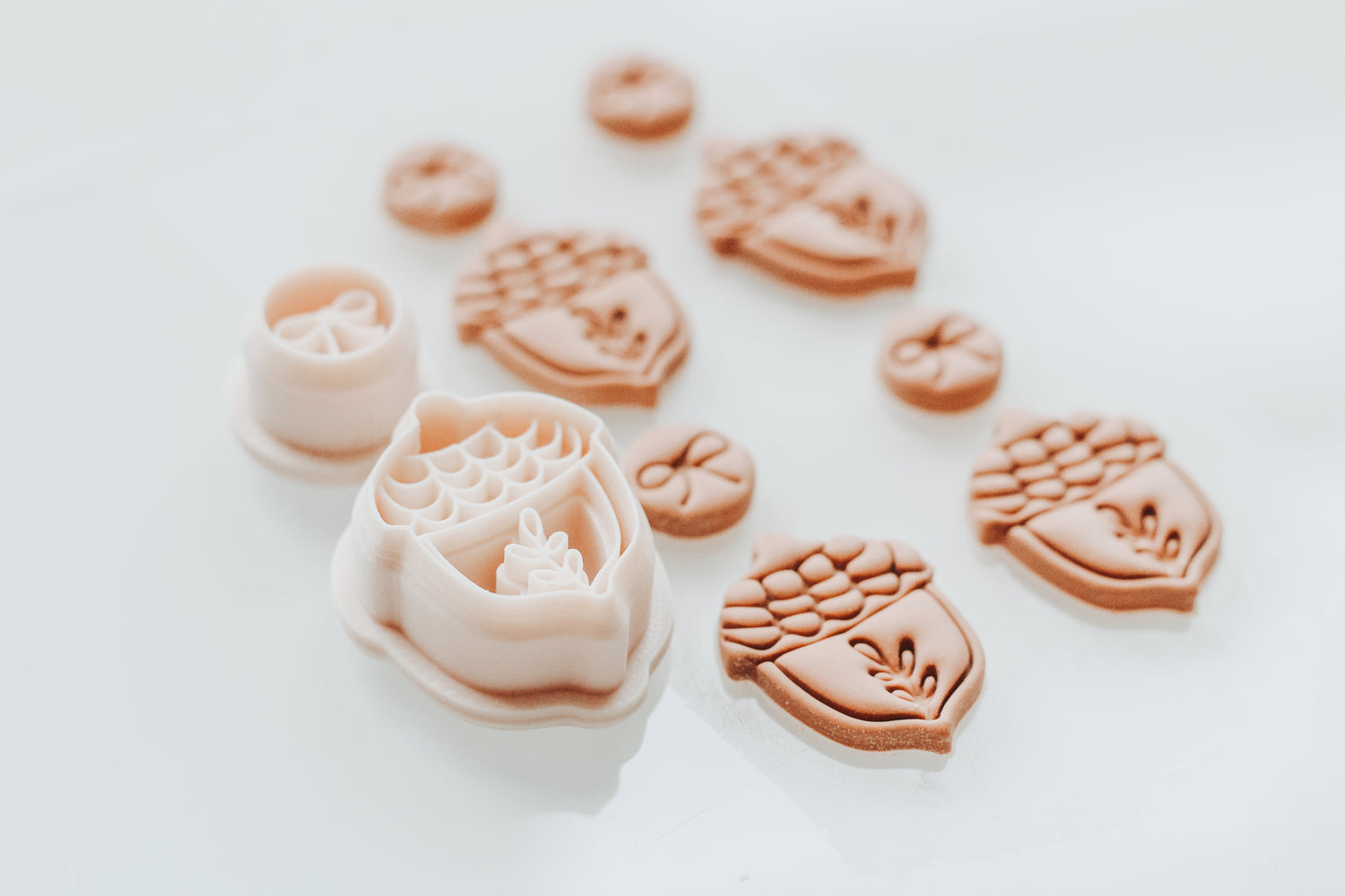 Addy Acorn &amp; Bow Autumn Set Clay Cutter