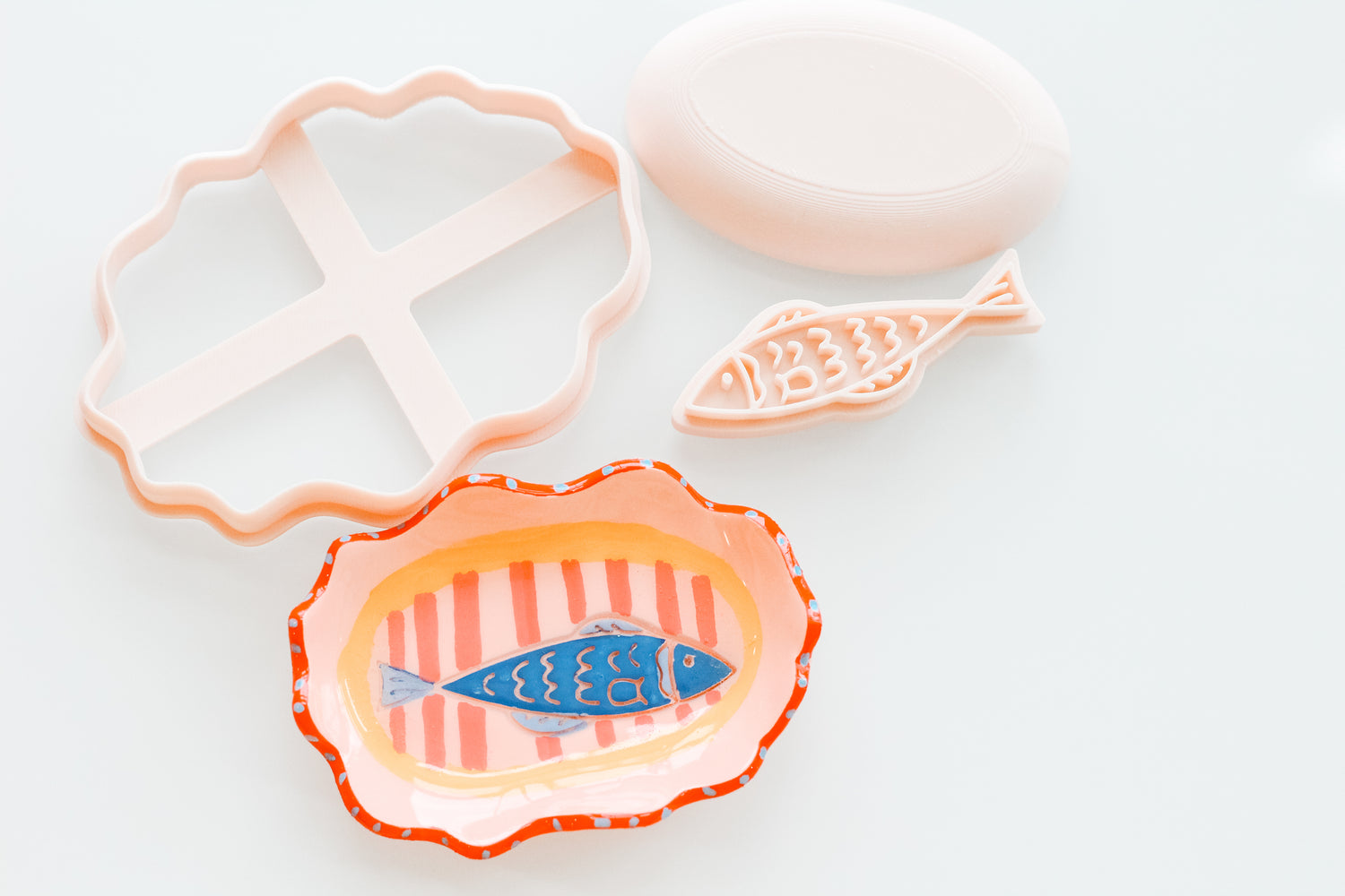 Wobbly Trinket Dish Cutter, Fish Stamp, and Shaper Set