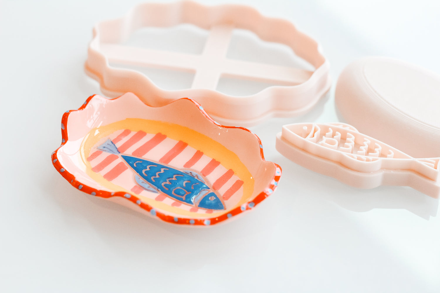 Wobbly Trinket Dish Cutter, Fish Stamp, and Shaper Set