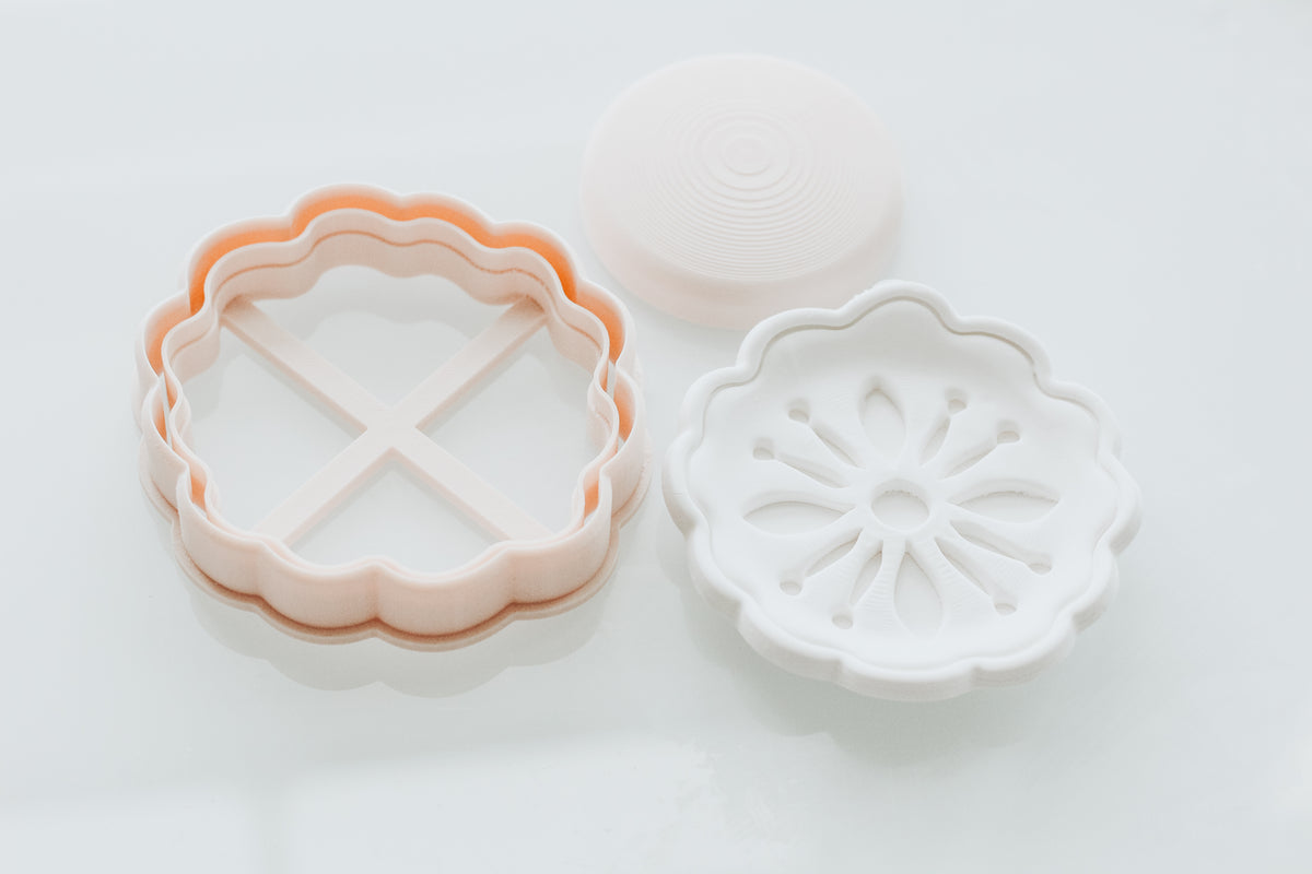 Wavy Embossec Trinket Dish &amp; Shaper Tool (stamp sold separately)