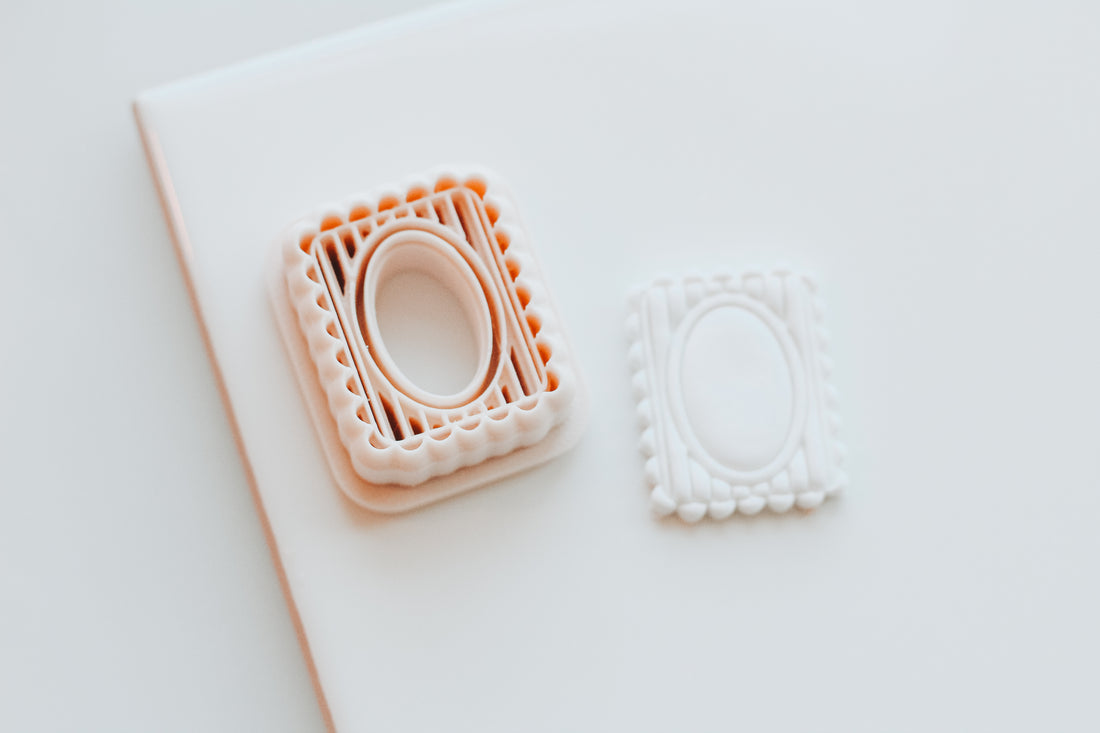 Ribbed Scallop Frame Clay Cutter