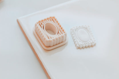 Ribbed Scallop Frame Clay Cutter