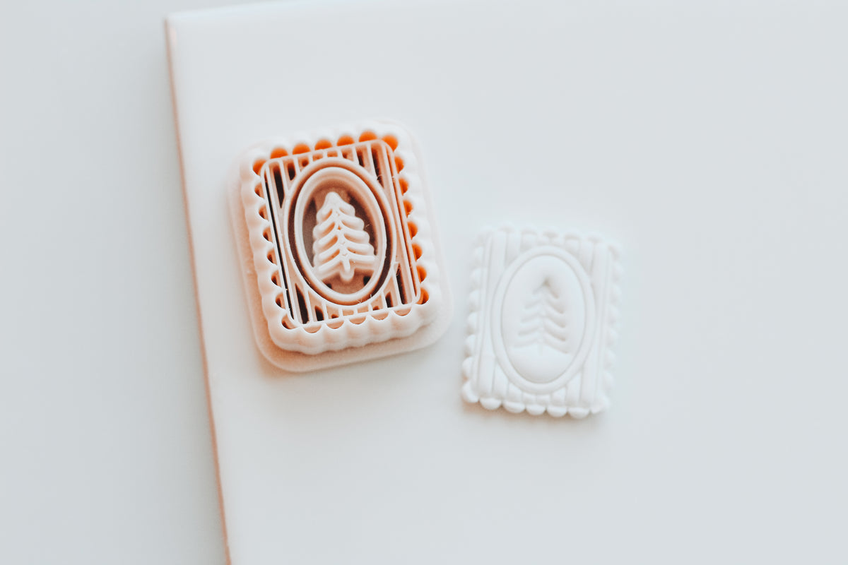 Ribbed Whimsy Tree Framed Clay Cutter