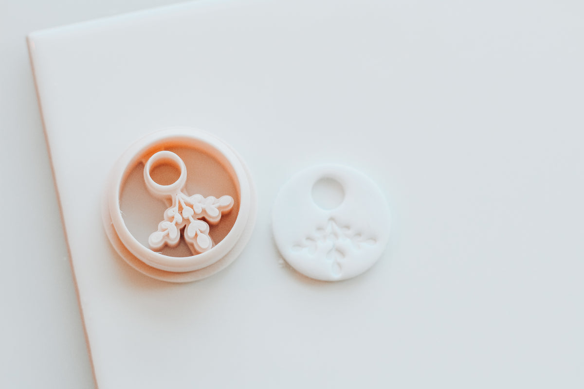 Winter Stem Circle Cutout Clay Cutter