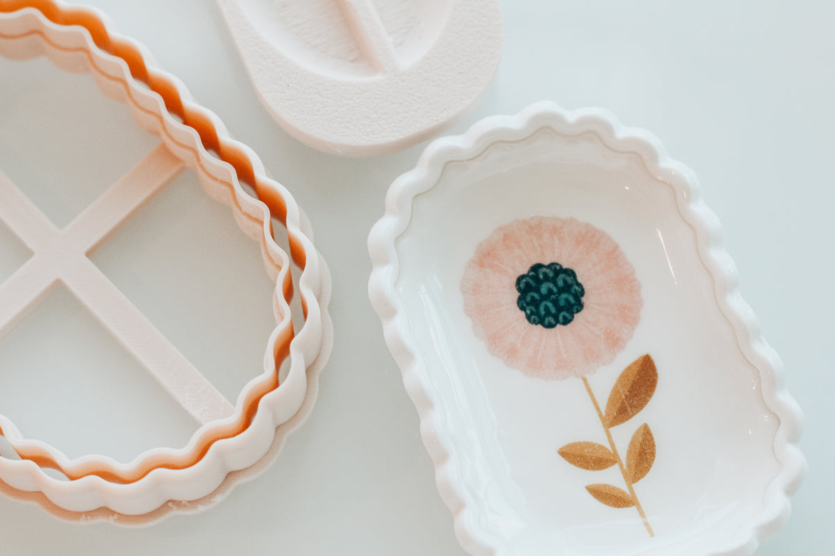 Oval Wavy Trinket Dish Clay Cutter &amp; Shaper Tool  (Transfer Sold Separately)