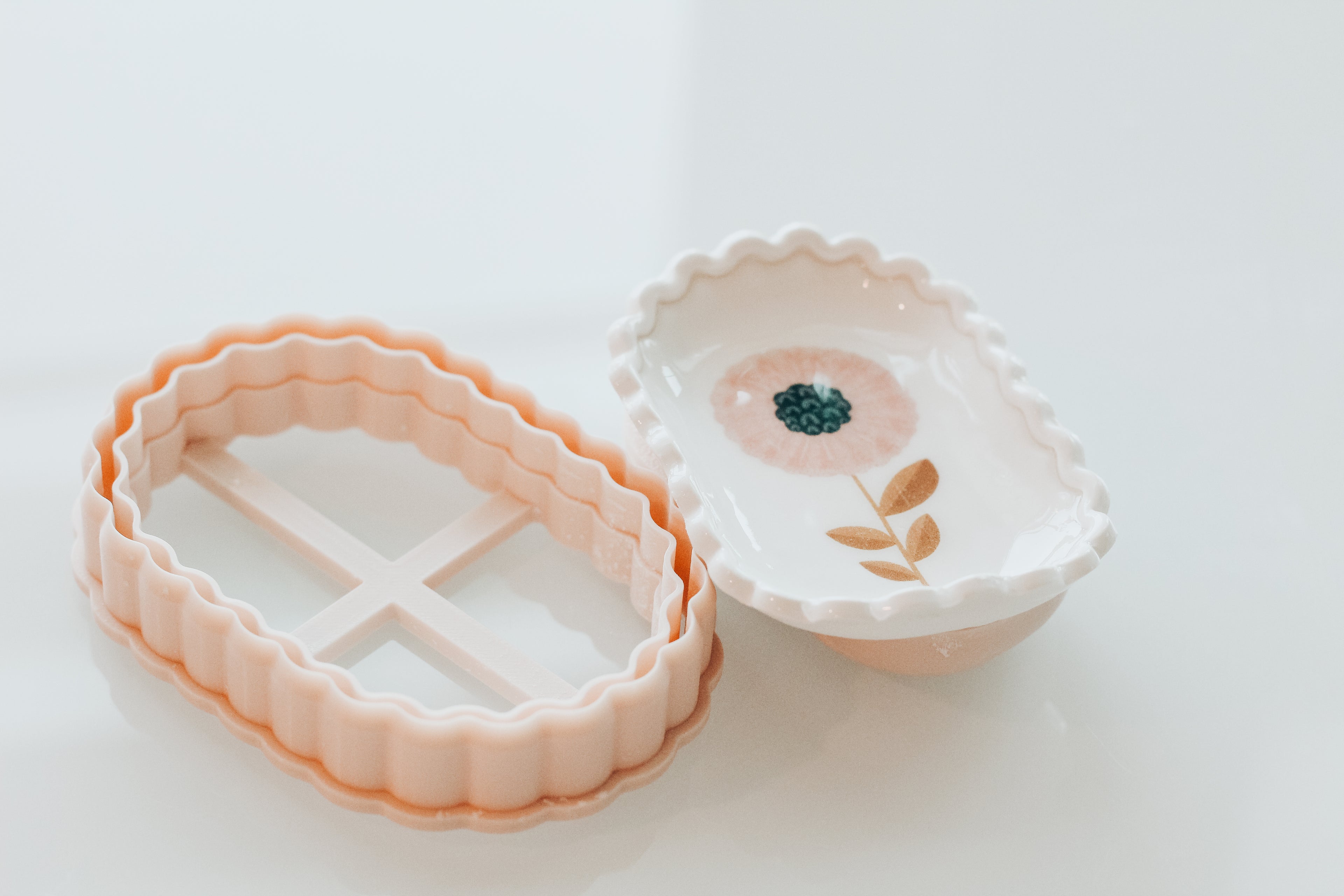 Oval Wavy Trinket Dish Clay Cutter &amp; Shaper Tool  (Transfer Sold Separately)