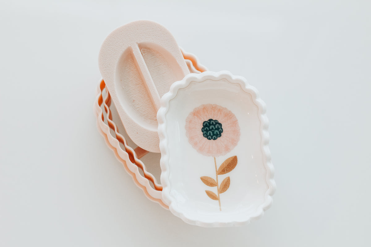 Oval Wavy Trinket Dish Clay Cutter &amp; Shaper Tool  (Transfer Sold Separately)