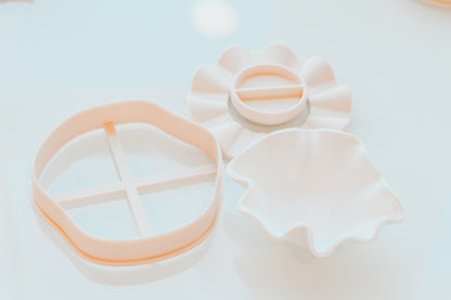 Organic Circle Trinket Dish CLay Cutter, Wavy Press &amp; Shaper Tool