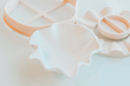 Organic Circle Trinket Dish CLay Cutter, Wavy Press &amp; Shaper Tool