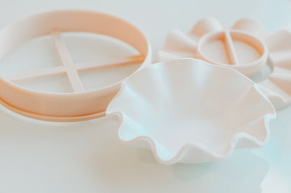 Classic Circle Trinket Dish Clay Cutter, Wavy Press &amp; Shaper Tool (Copy)