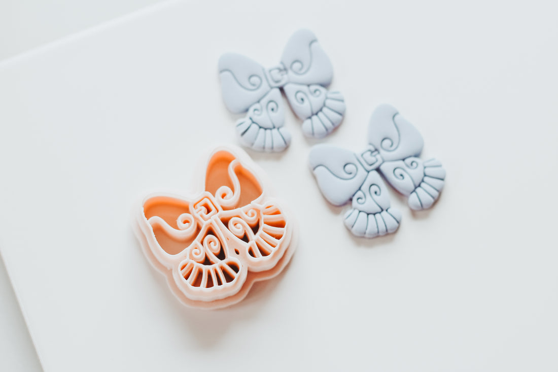 Whimsical Buckle Bow Clay Cutter