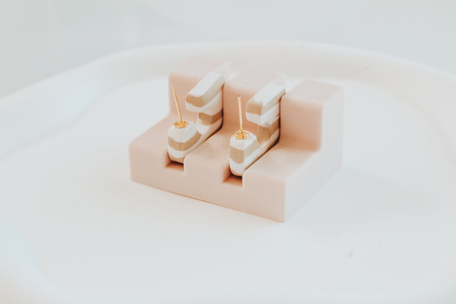 Small Hoop / Huggie Tray (Designed for Hoops 5mm Thick or Less)