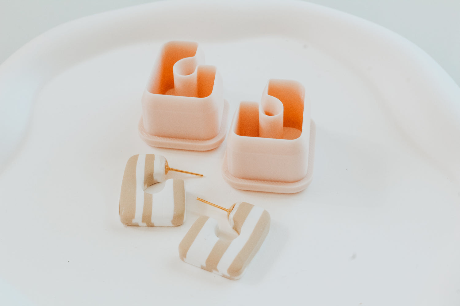 Basic Squared Hoop / Huggie Clay Cutter Mirrored Set