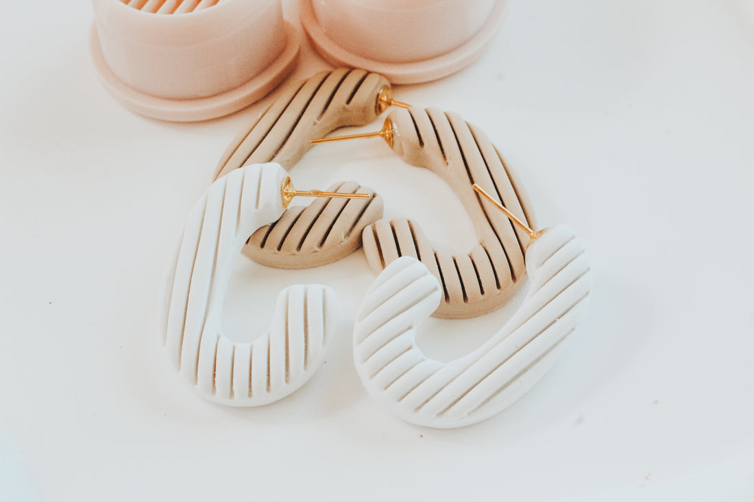 Lined Oval Hoop / Huggie Clay Cutter Mirrored Set