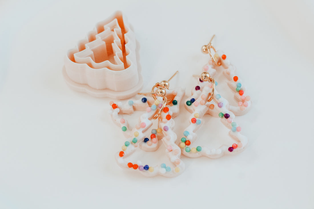 Skinny Scallop Tree Clay Cutter
