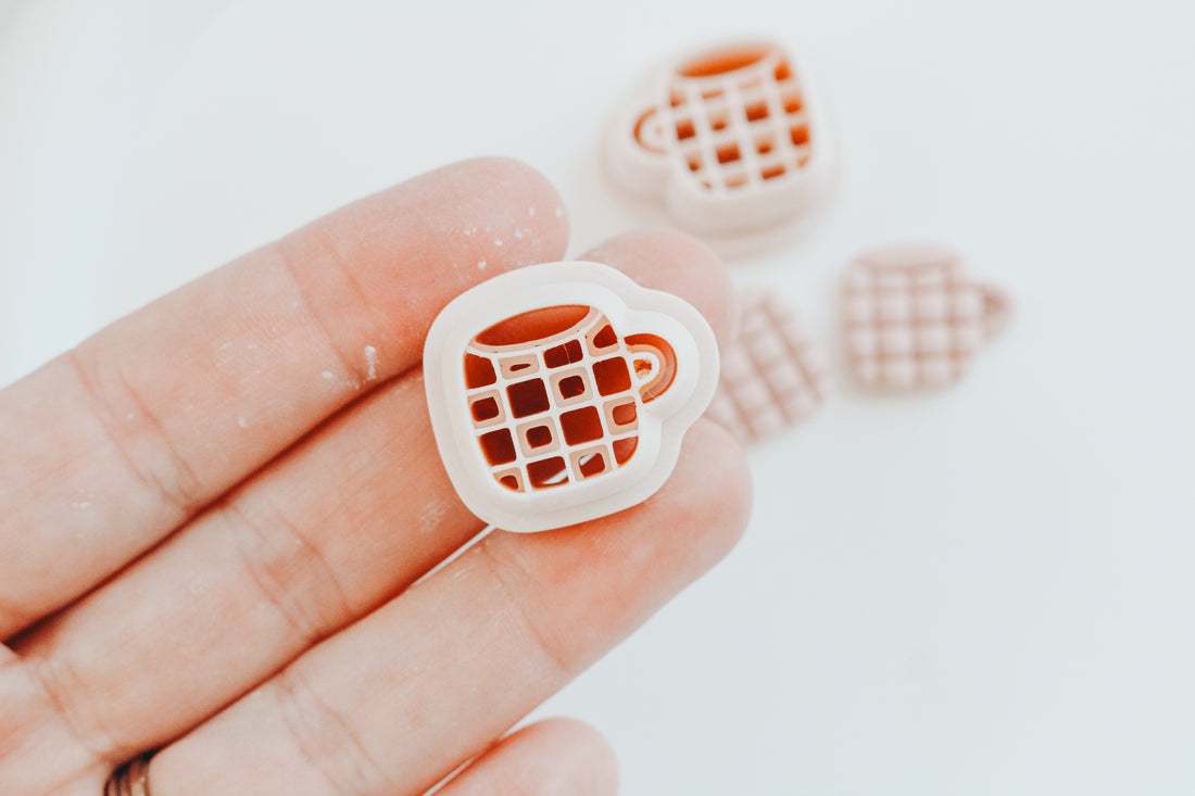 Cozy Checkered Mug Stud Clay Cutters Set