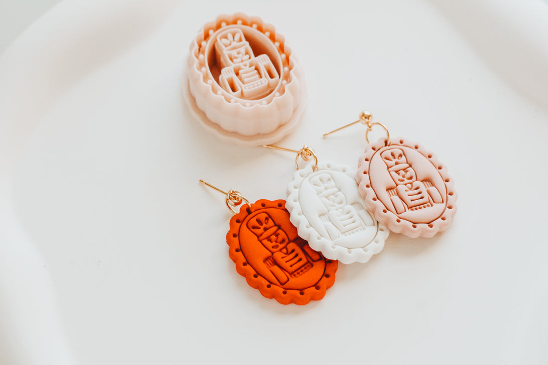 Scallop Nutcracker Clay Cutter