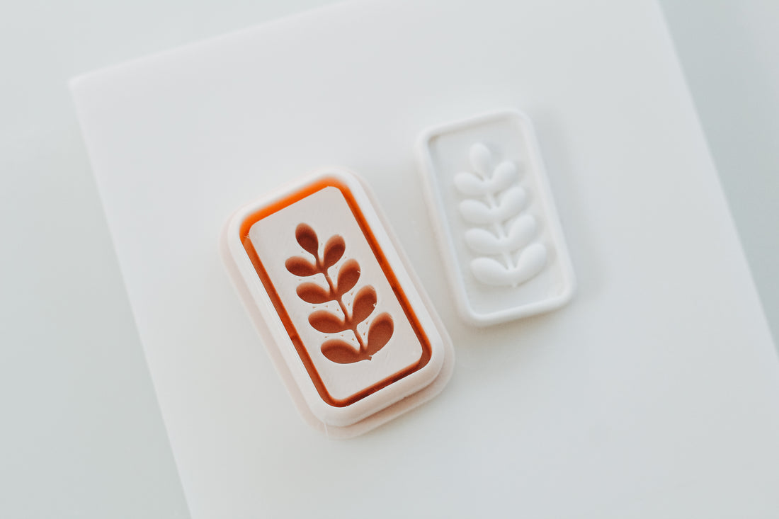 NEW! Folk Art Frame Stem