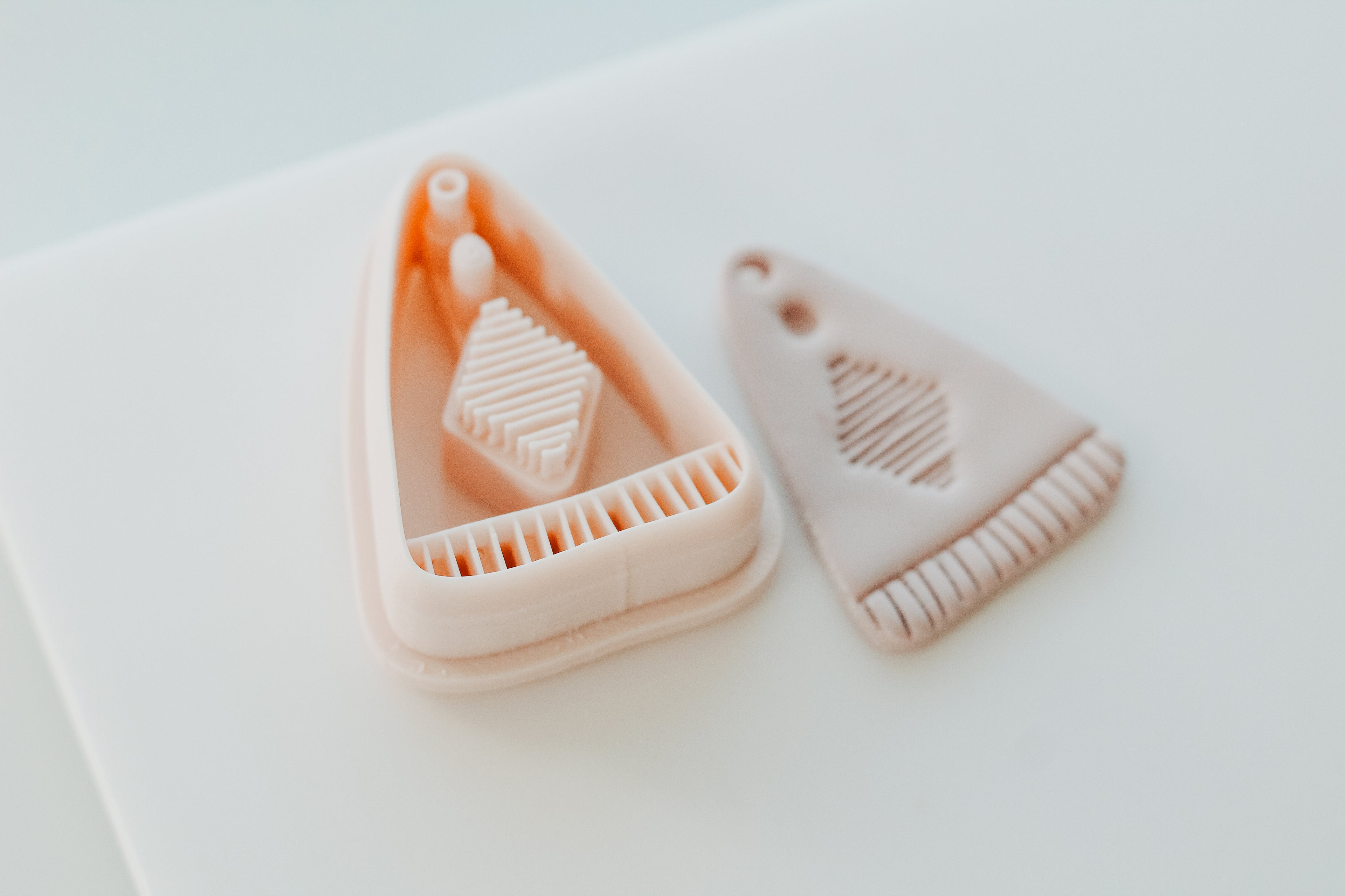 Kora Clay Cutter Mirrored