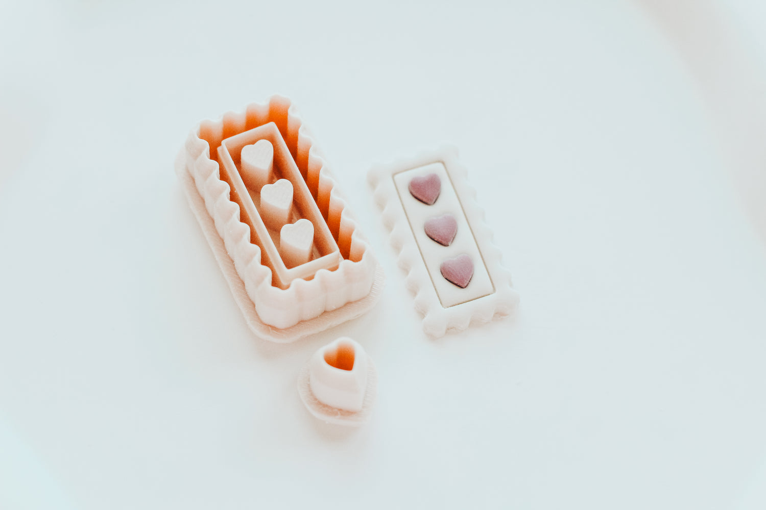 Bezel Stamp Heart Clay Cutter Set