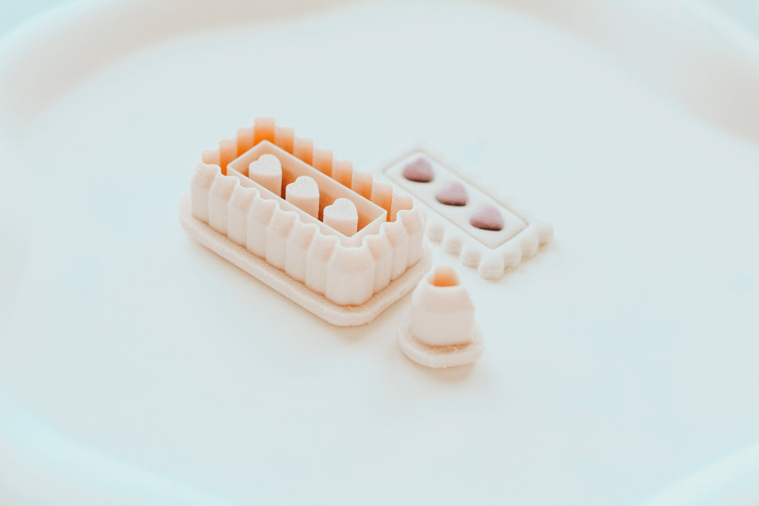 Bezel Stamp Heart Clay Cutter Set