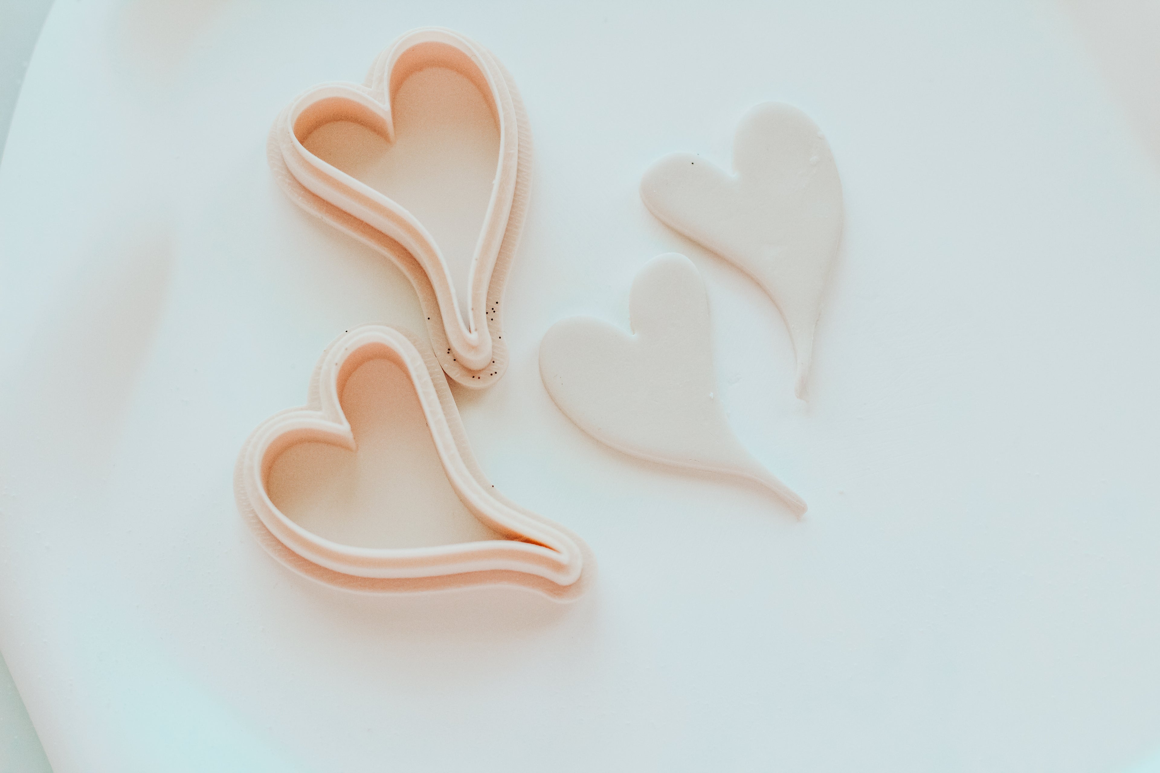 Basic Wavy Heart Stud Clay Cutter Set