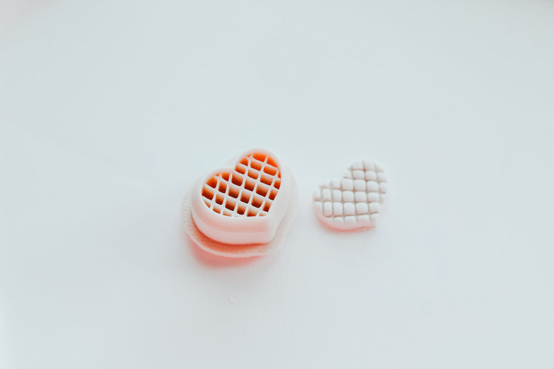 Criss Cross Heart Stud Clay Cutter