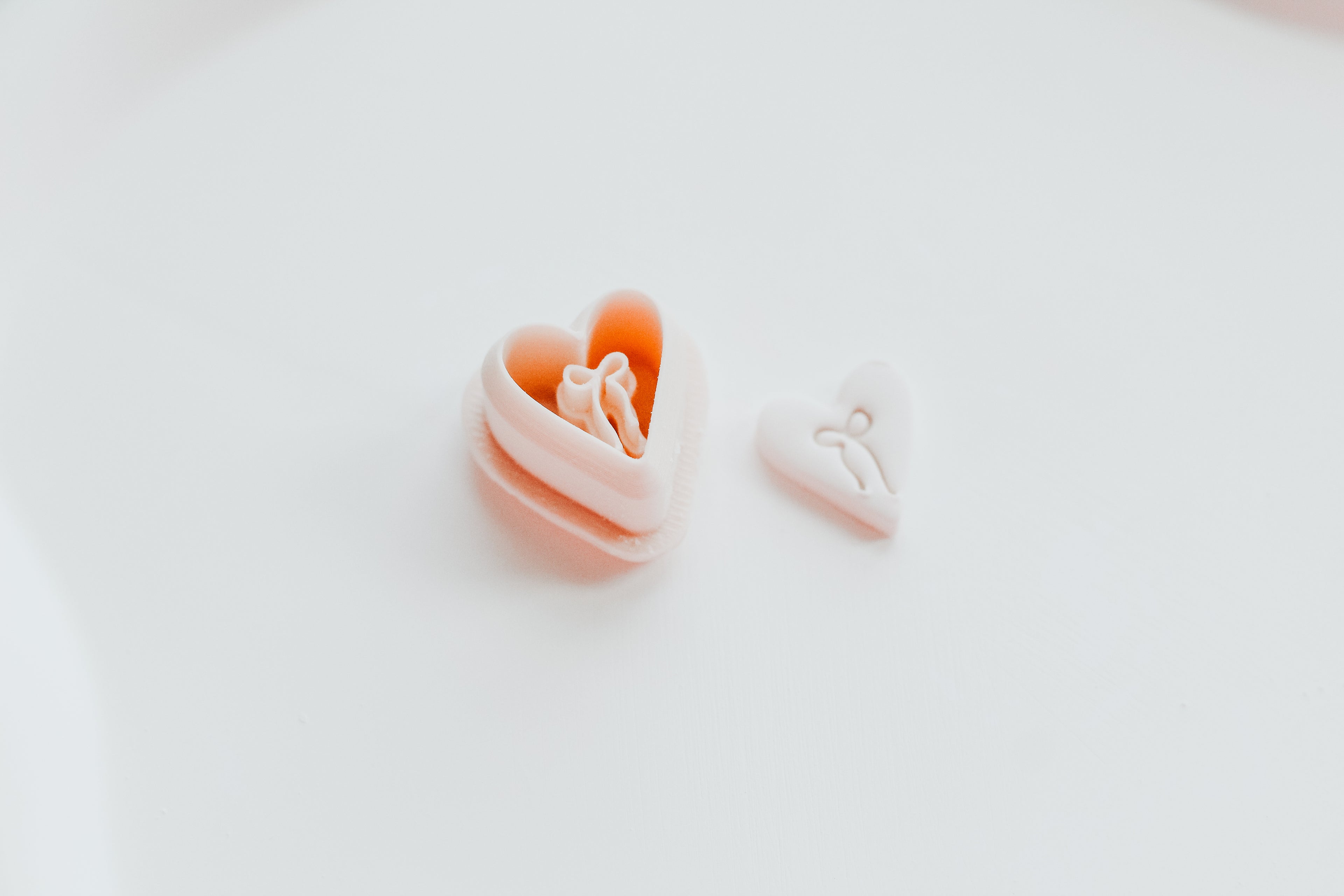 Sweet Heart Bow Stud Clay Cutter
