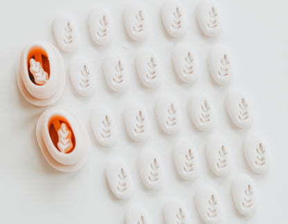 Stem Charm Extra Dainty Precision Clay Cutter Mirror Set