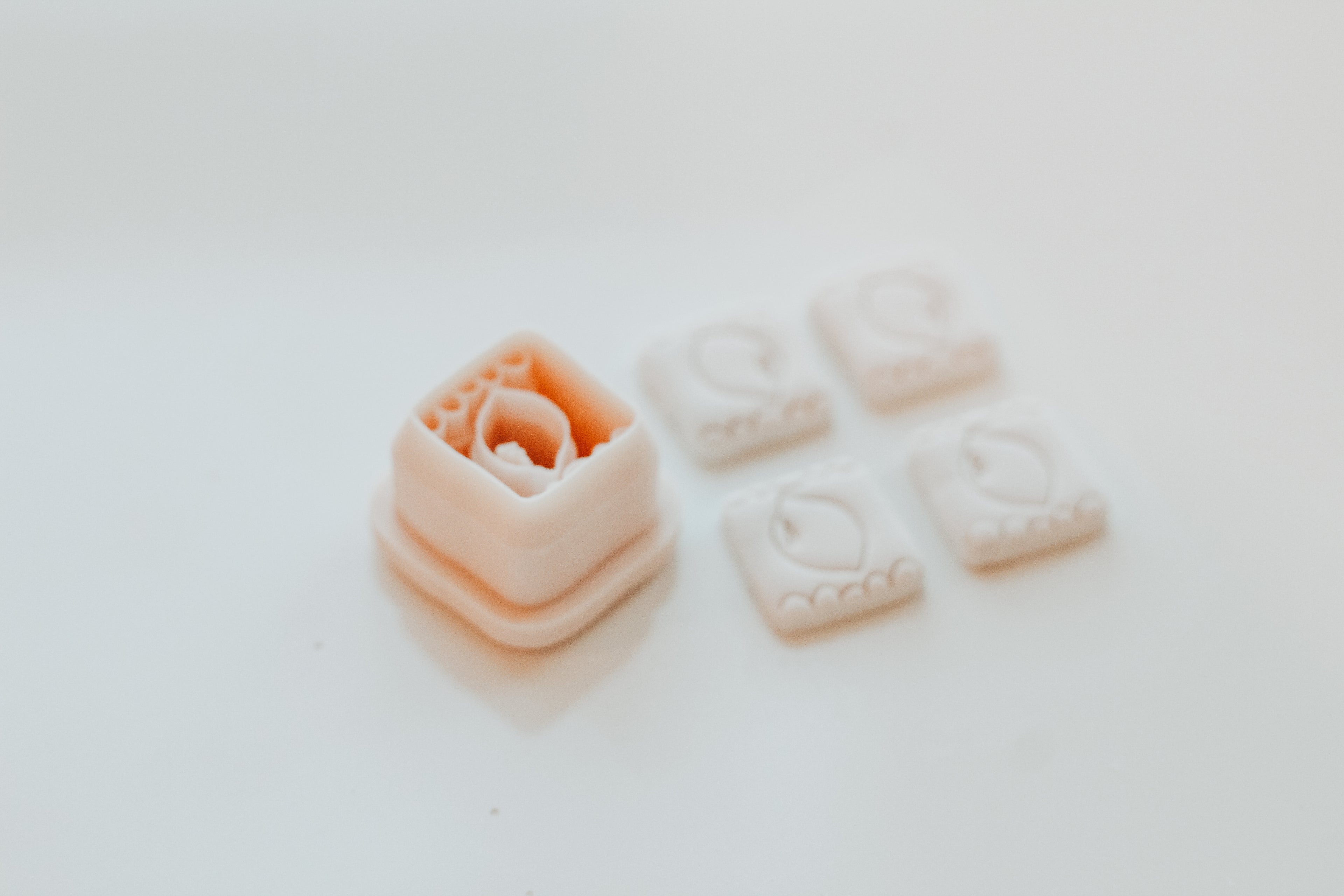 Lemon Charm Extra Dainty Precision Clay Cutter Mirror Set