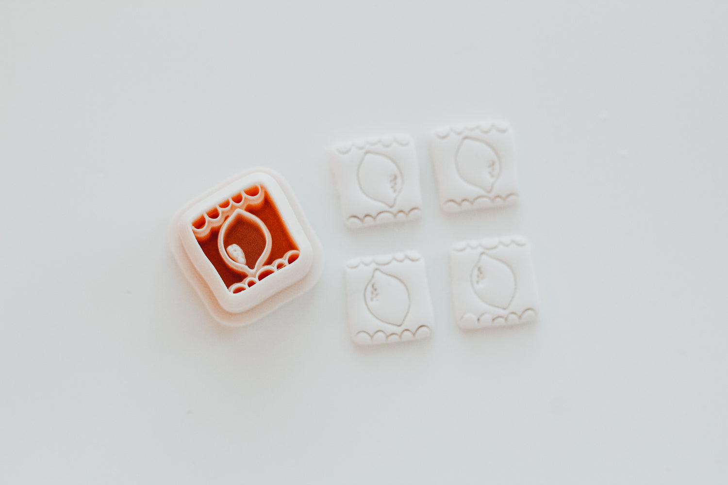 Lemon Charm Extra Dainty Precision Clay Cutter Mirror Set