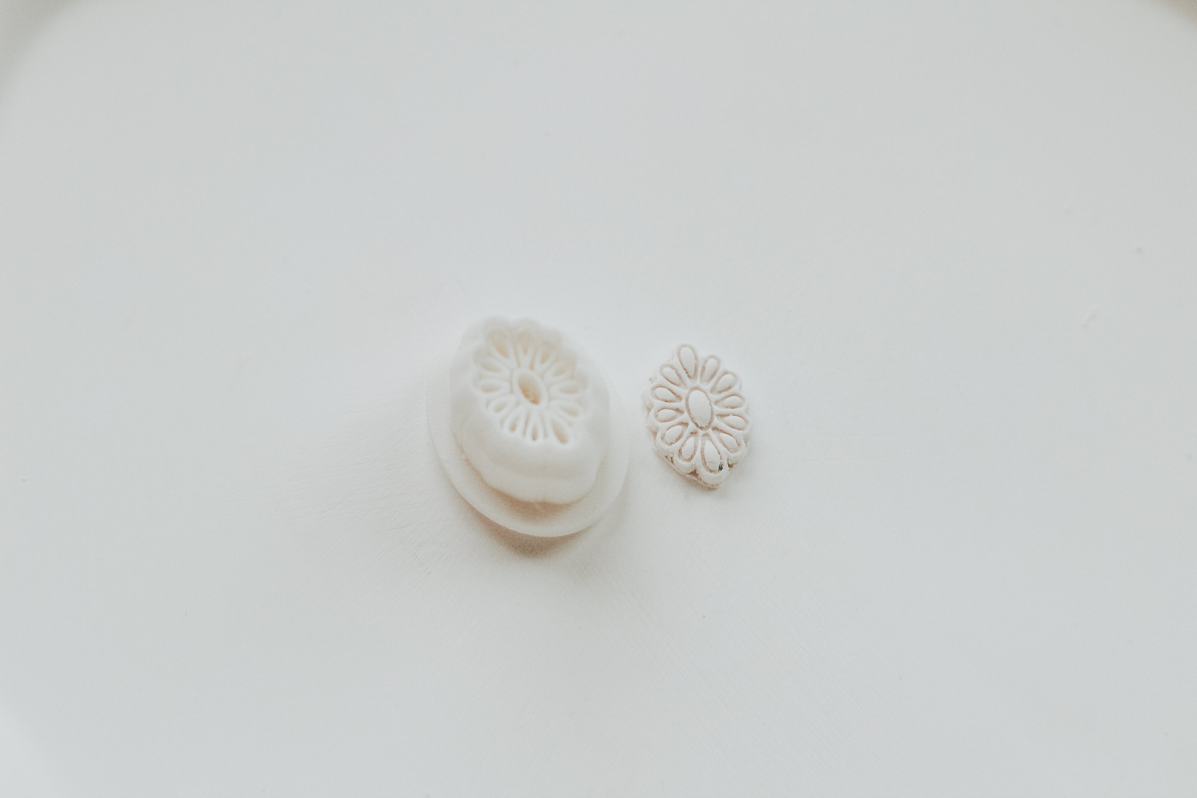 Mini Isla Charm Extra Dainty Precision Clay Cutter