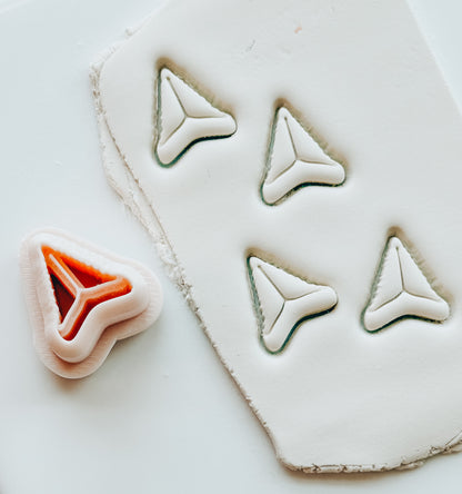 Shark Tooth Stud Clay Cutter