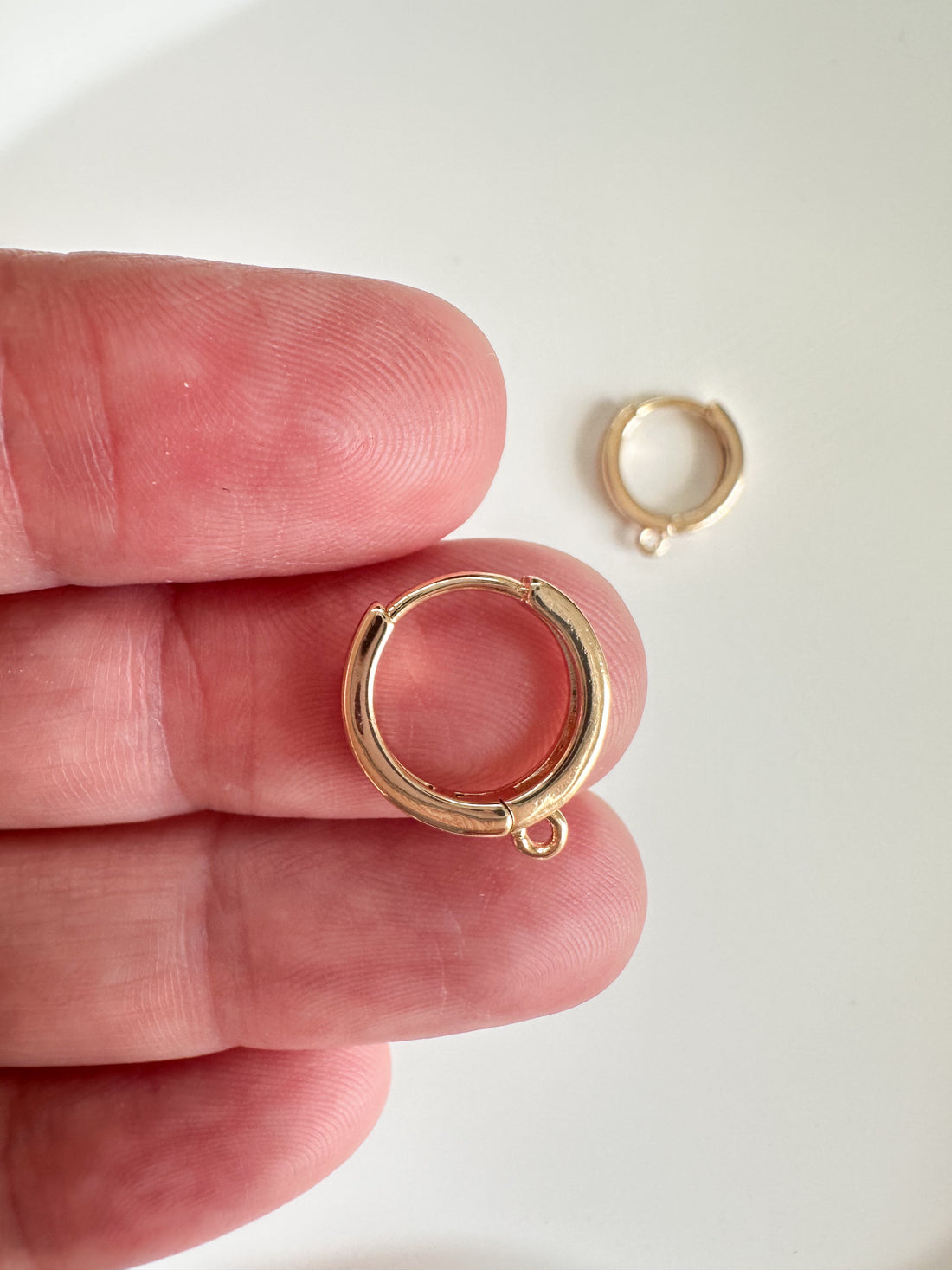 Gold Lever Back Hoop with Connector (2 Pieces)