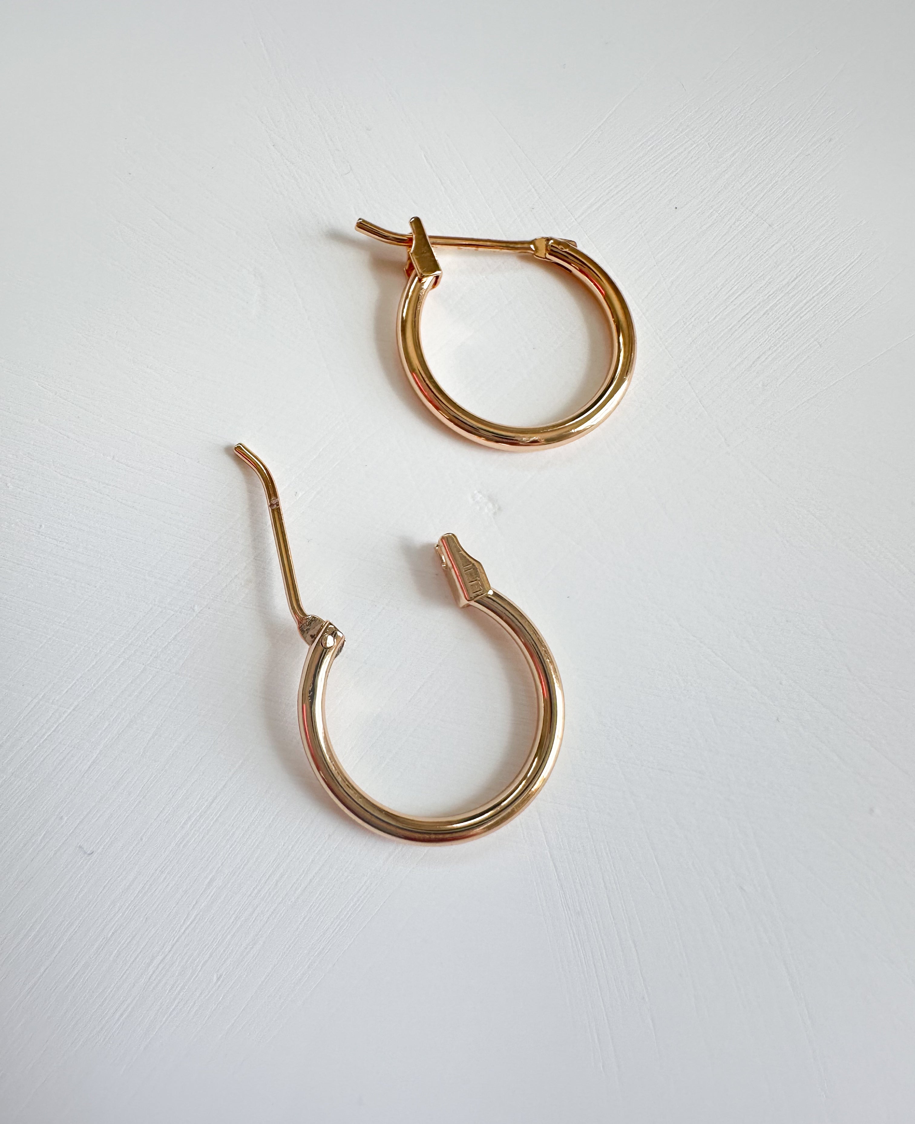 Minimalist Gold Lever Back Hoop  (2 Pieces)