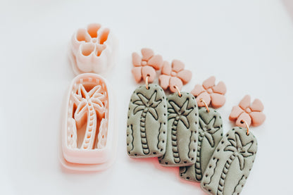 Lush &amp; Wild Palm Clay Earring Cutter