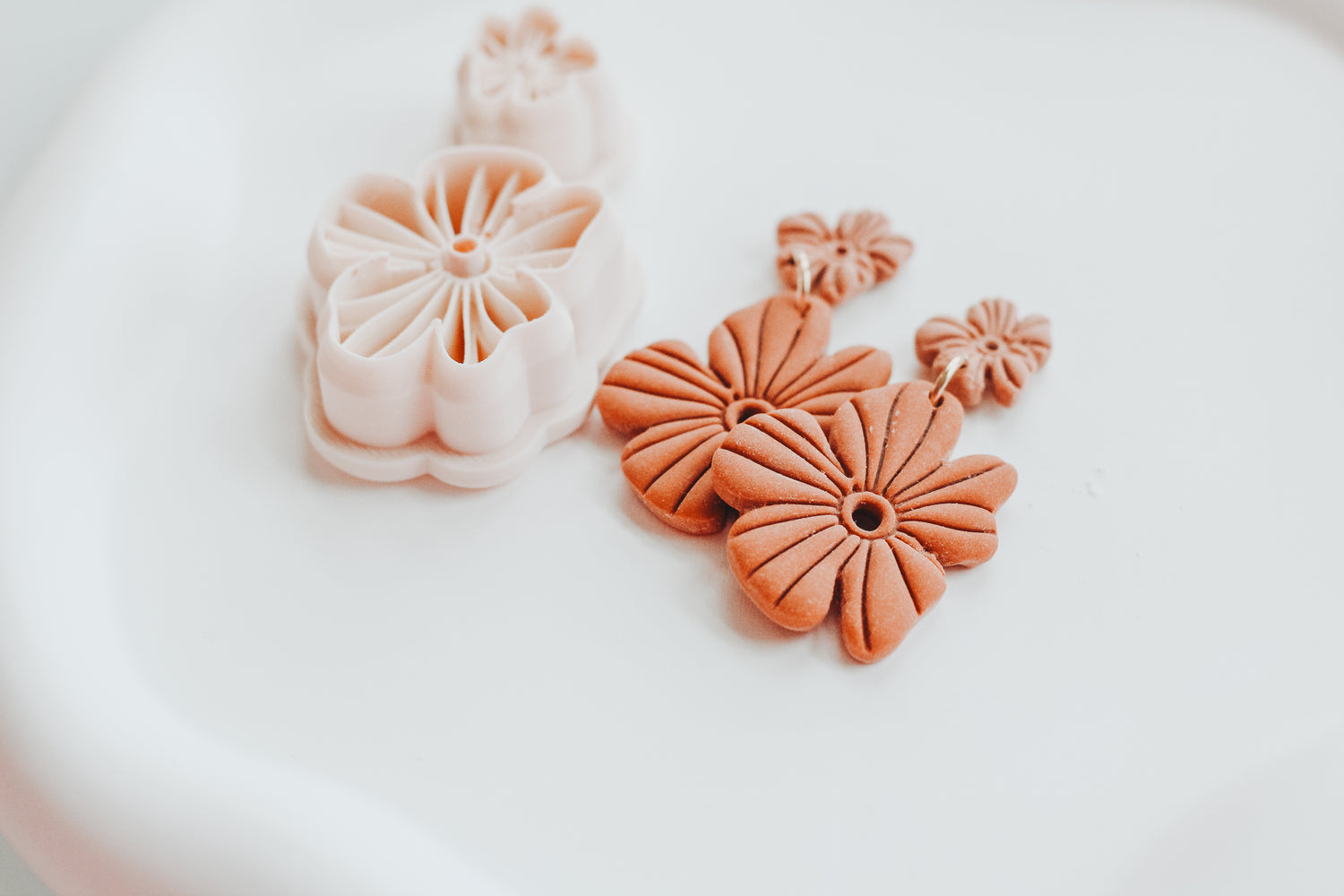 Lush &amp; Wild Floral - Two Piece Clay Earring Cutter