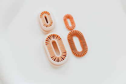 Lush &amp; Wild Ribbed Links - Two Piece Clay Earring Cutter