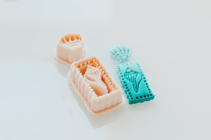 Conch Shell &amp; Dots Forever Shells Clay Cutter