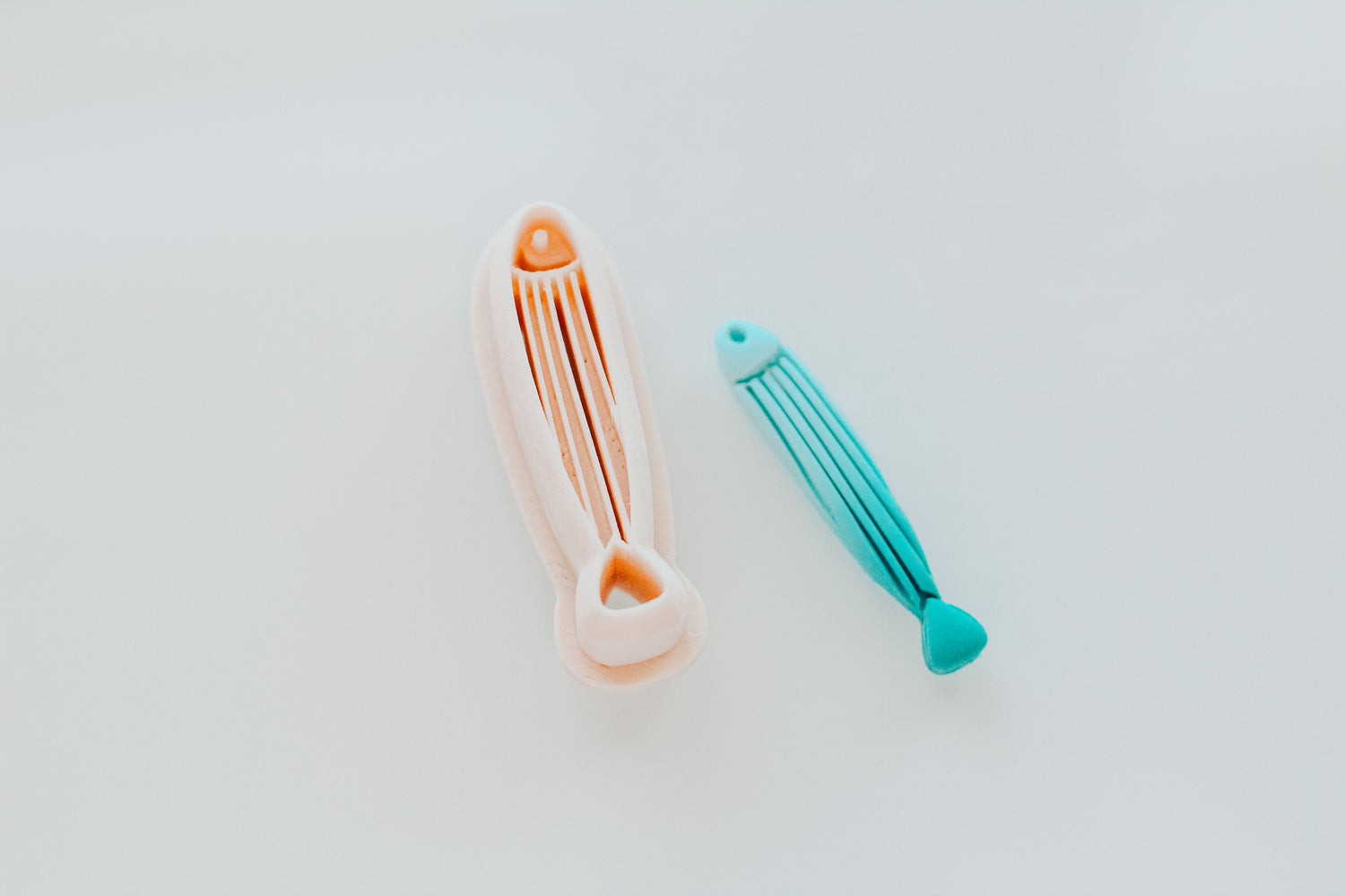 Skinny Ribbed Fish Forever Shells Clay Cutter