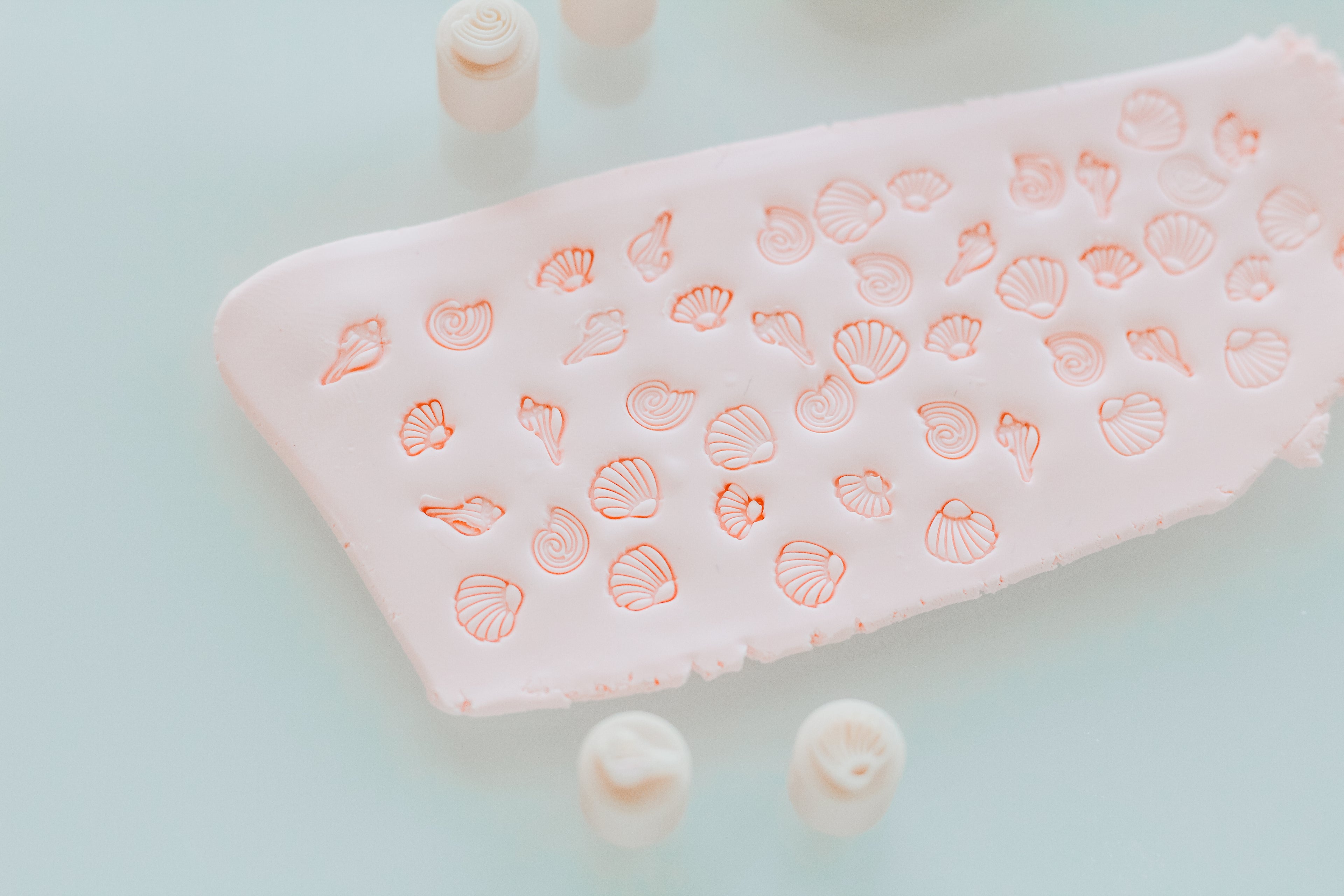 Micro Shell Stamp Pack - 4 Stamps &amp; Holder