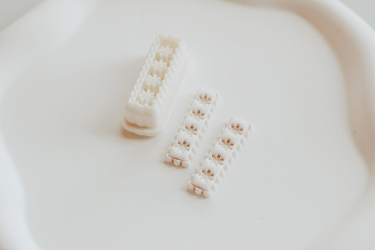 Daisy Bar  Clay Earring Cutter