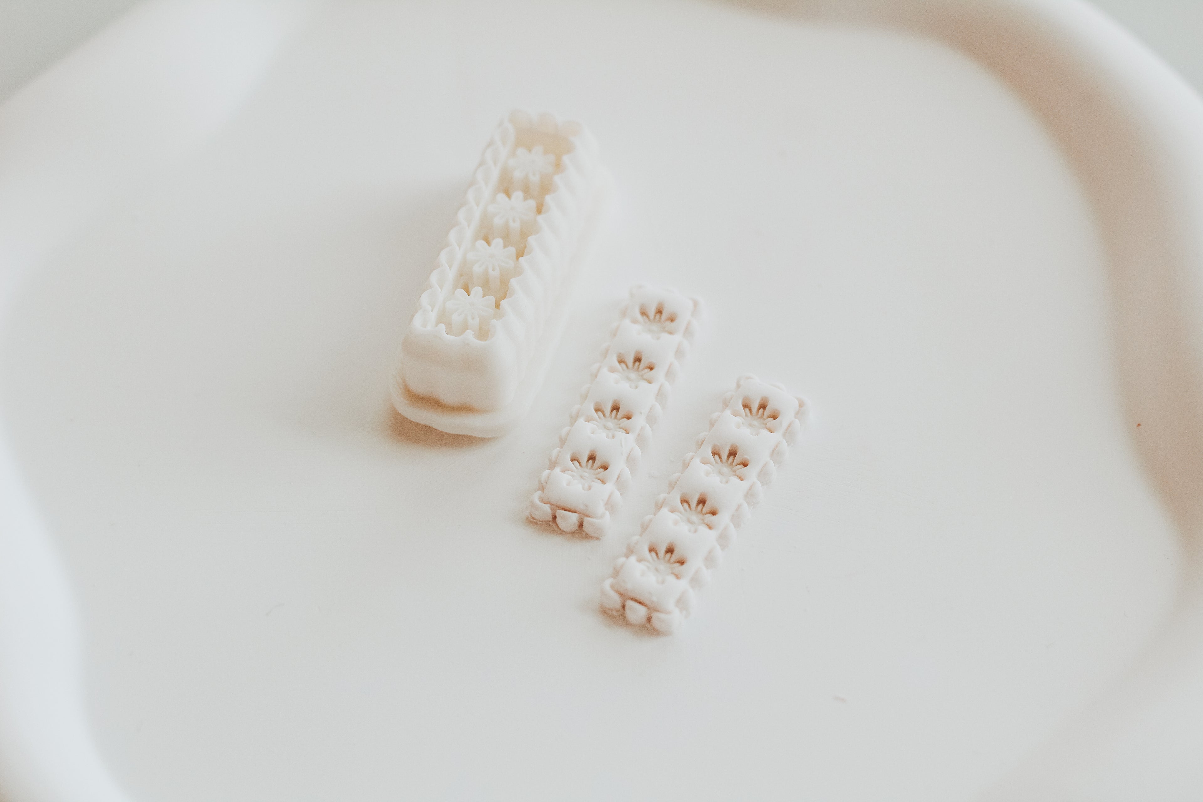 Daisy Bar  Clay Earring Cutter