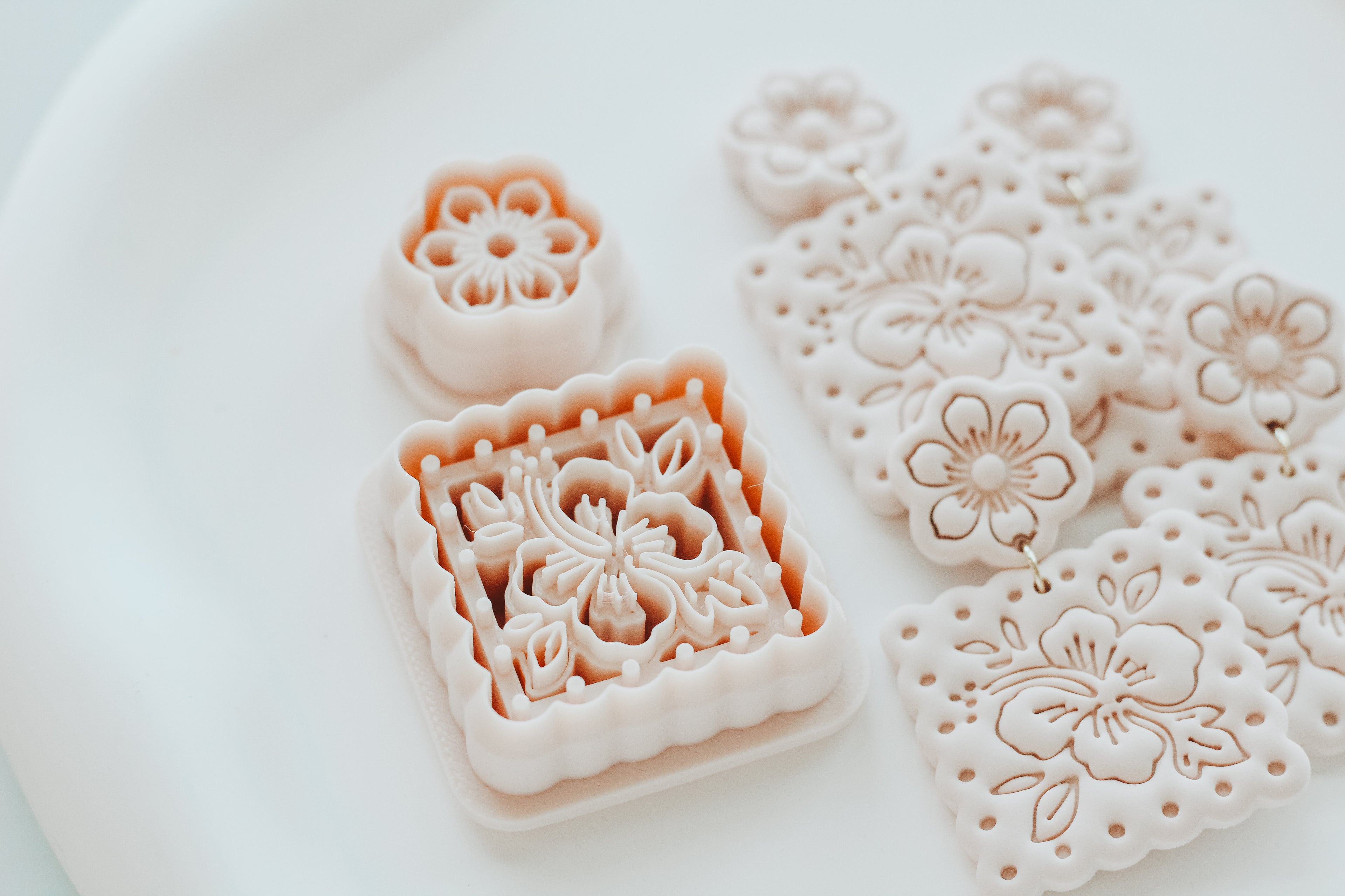 Summer Hibiscus Bloom Clay Cutter Set
