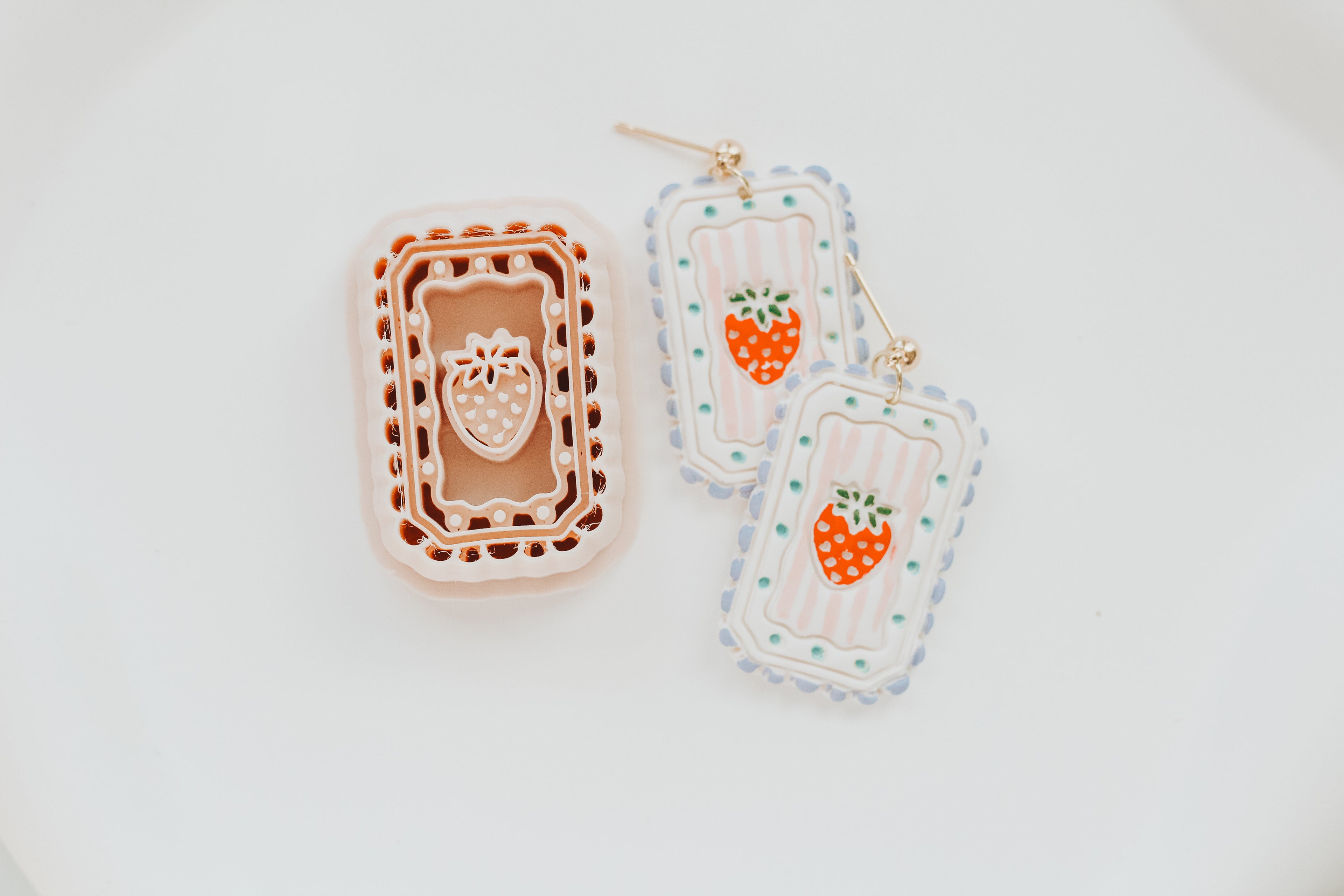 Berry Sweet Strawberry Clay Cutter Set