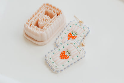 Berry Sweet Strawberry Clay Cutter Set