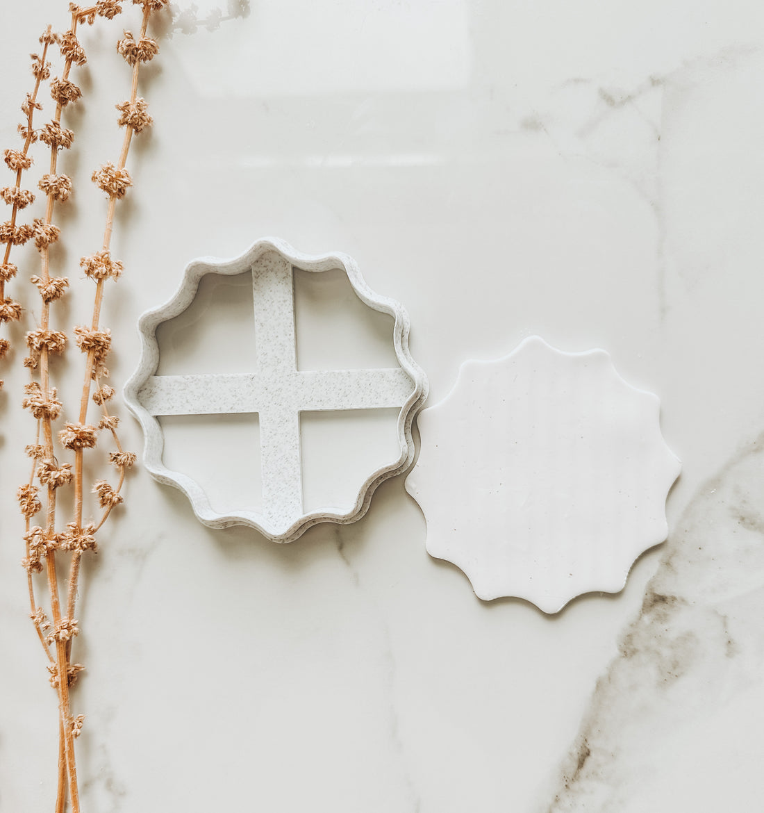 Dipped Scalloped Edge Trinket Dish