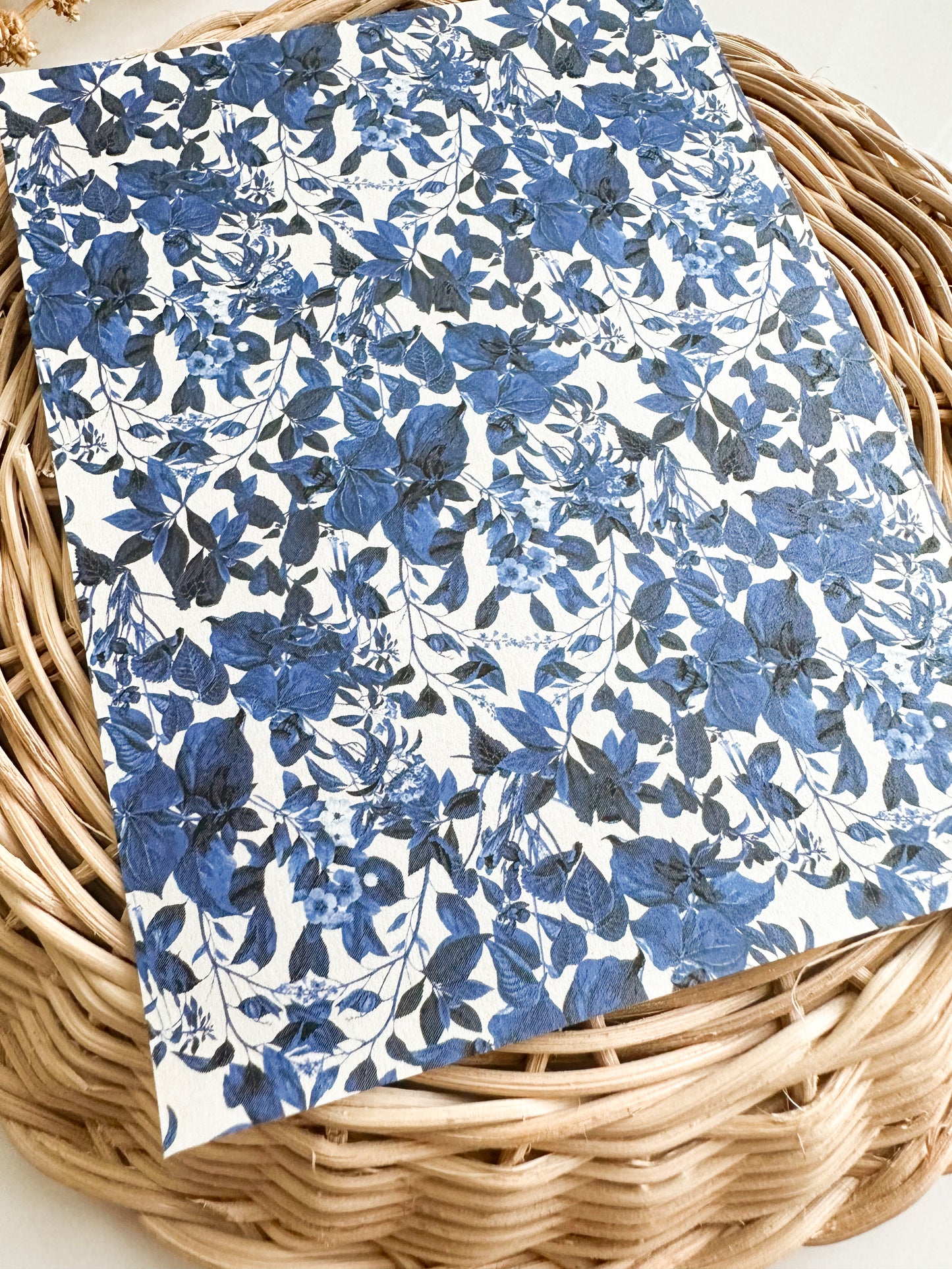 Transfer Paper 144 (Vintage Blue Floral)